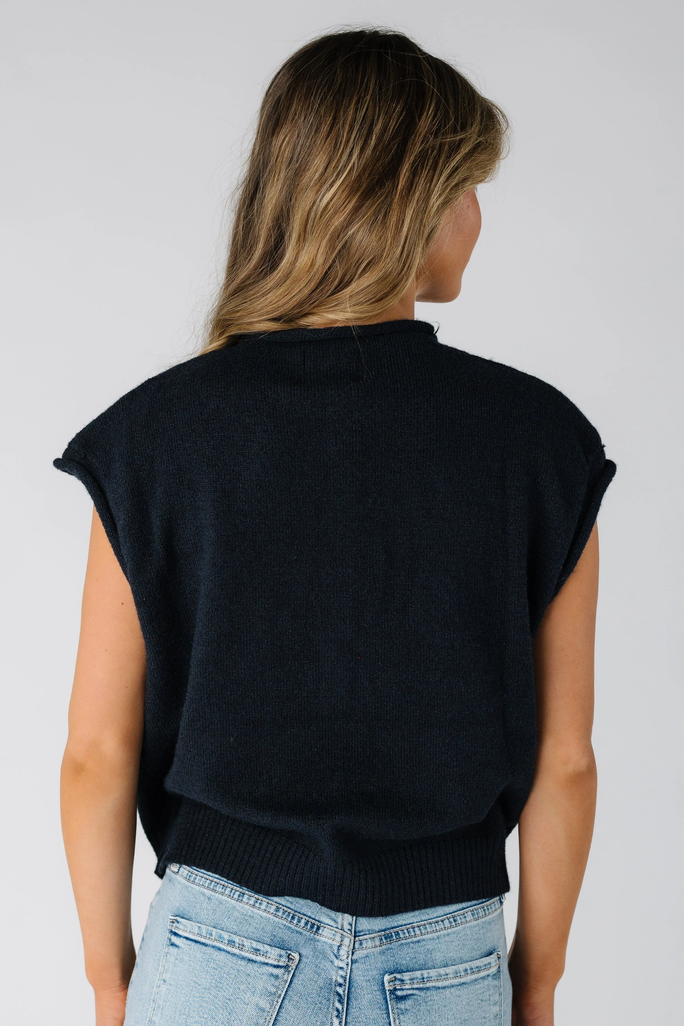 Bonnie Sweater Vest Cardigan - Image 10