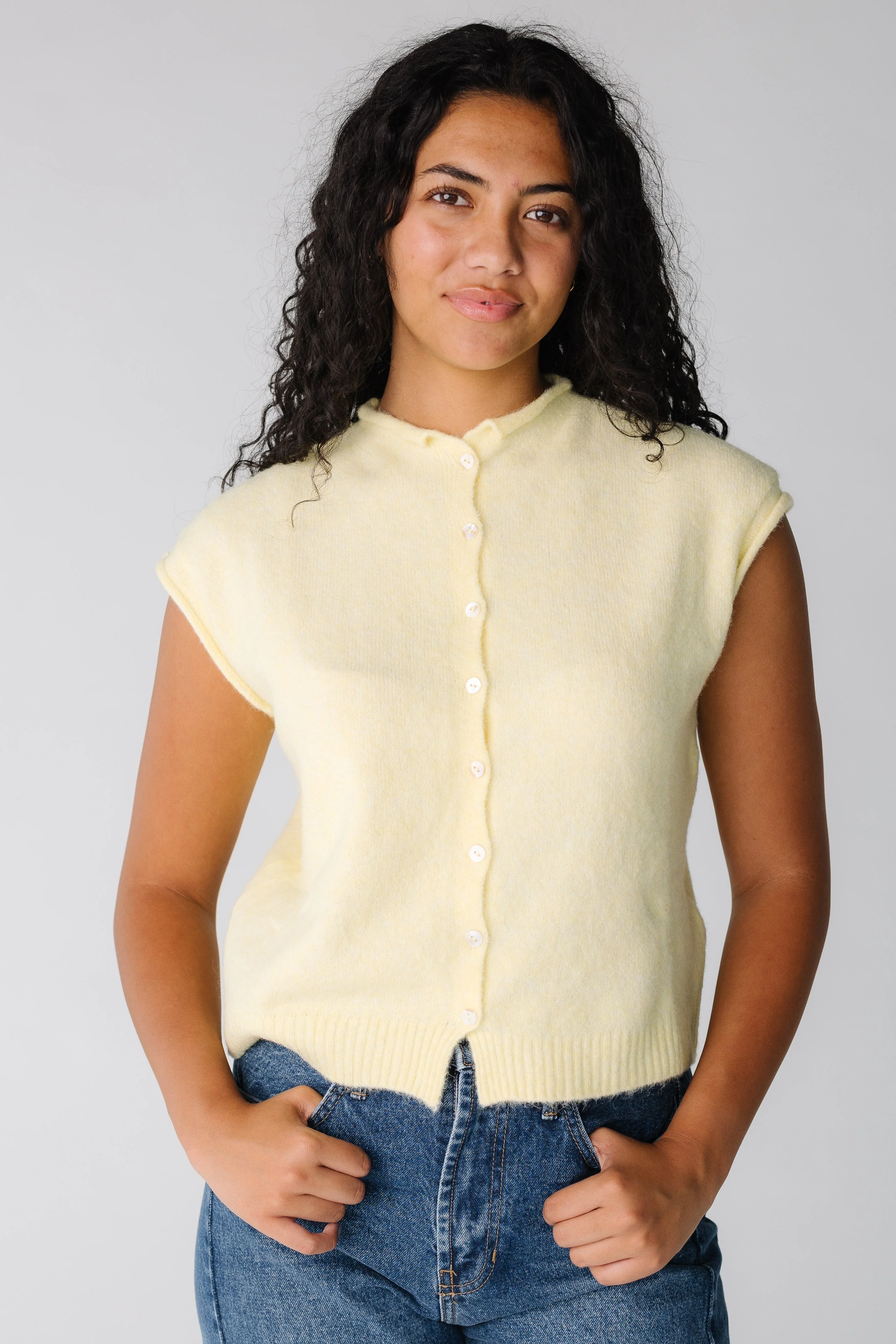 Bonnie Sweater Vest Cardigan - Image 12