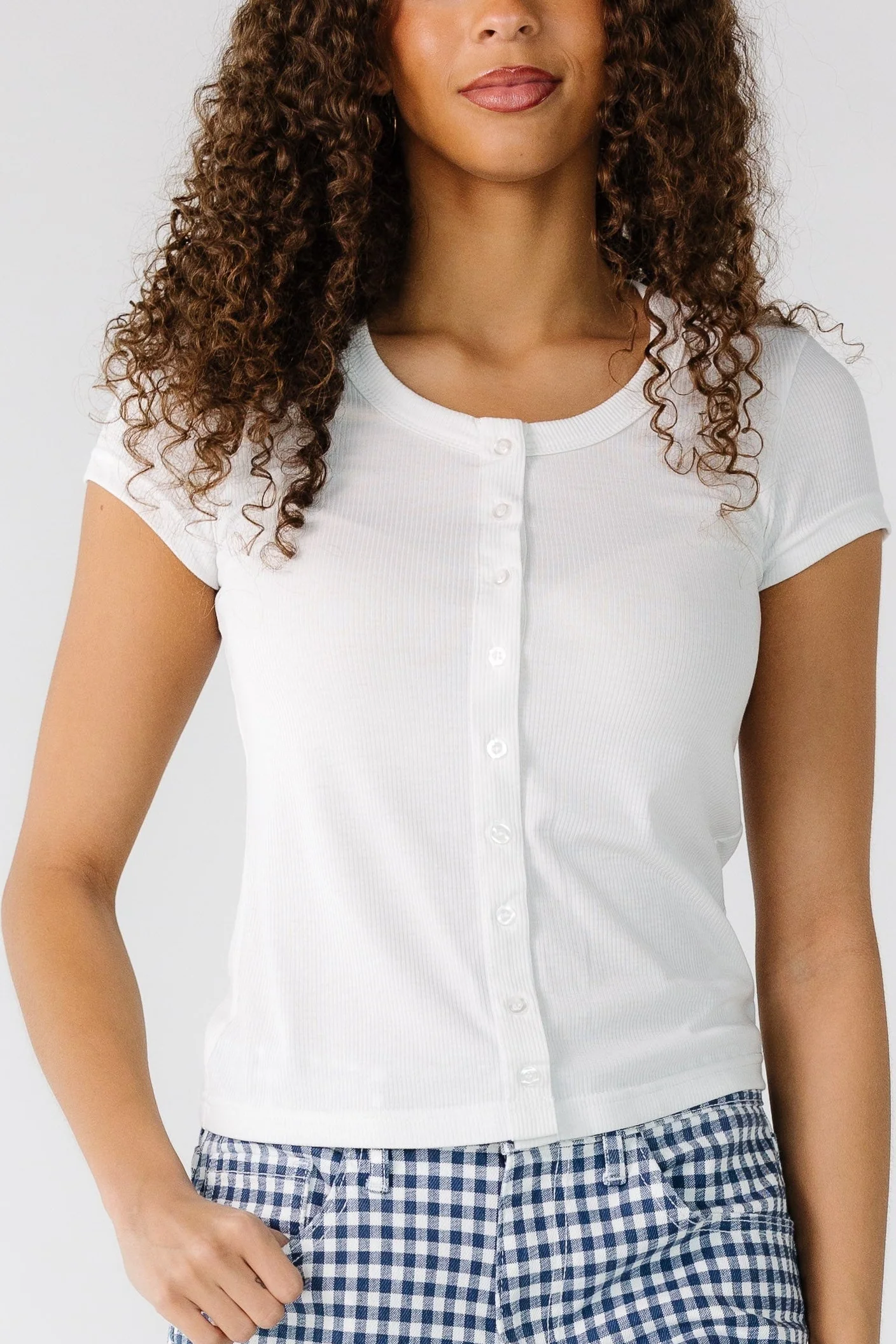 Brass & Roe Ribbed Button Tee - Image 6