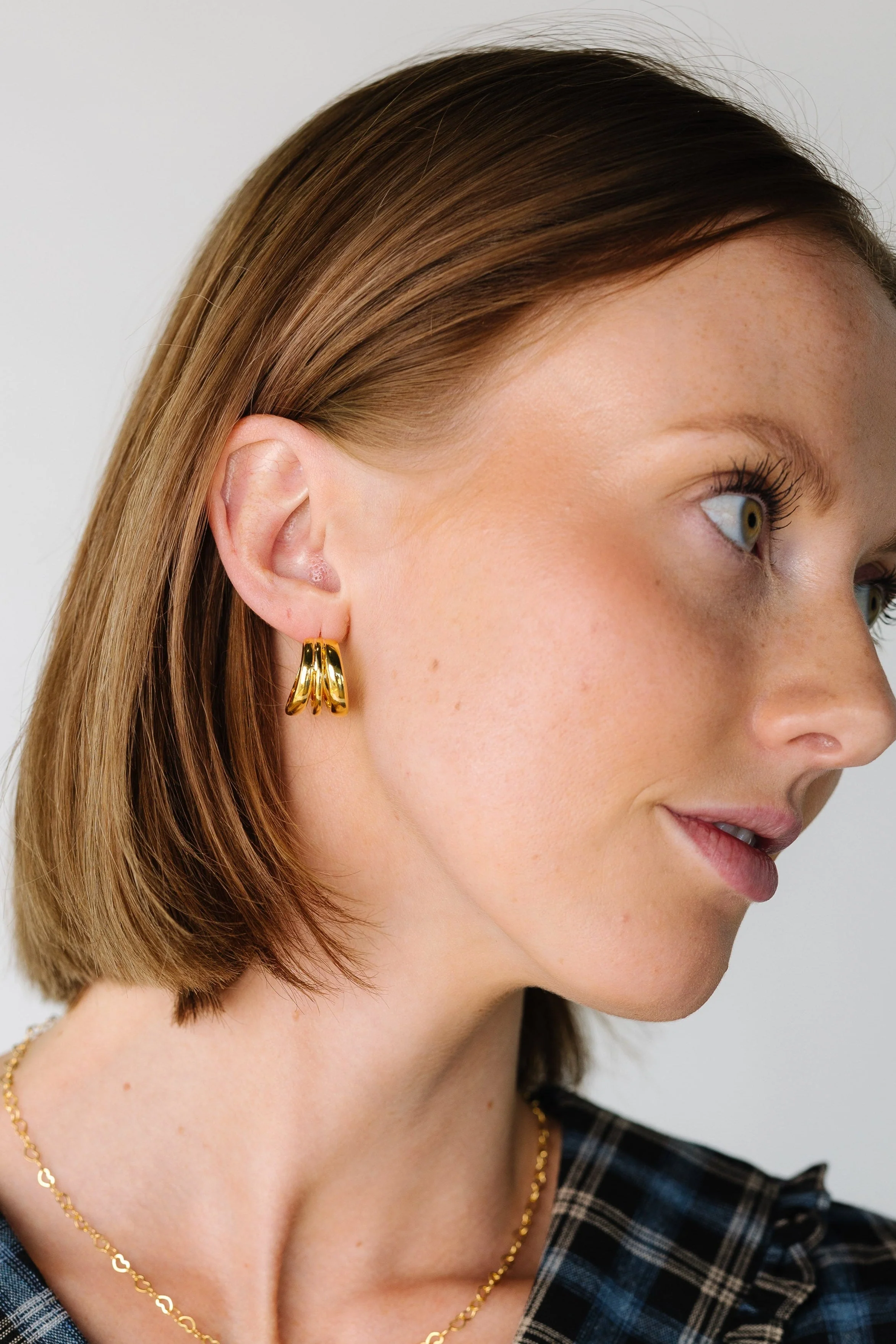 Cove Chloe Hoops - Image 3