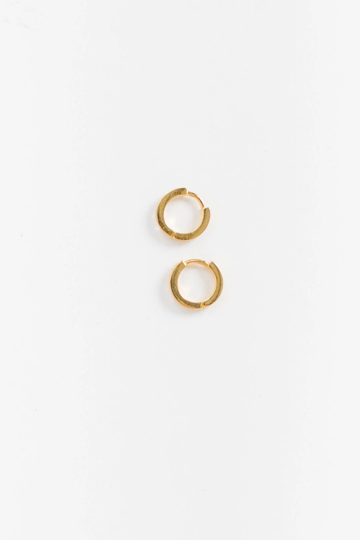 Cove Vivian Hoop Earrings - Image 3