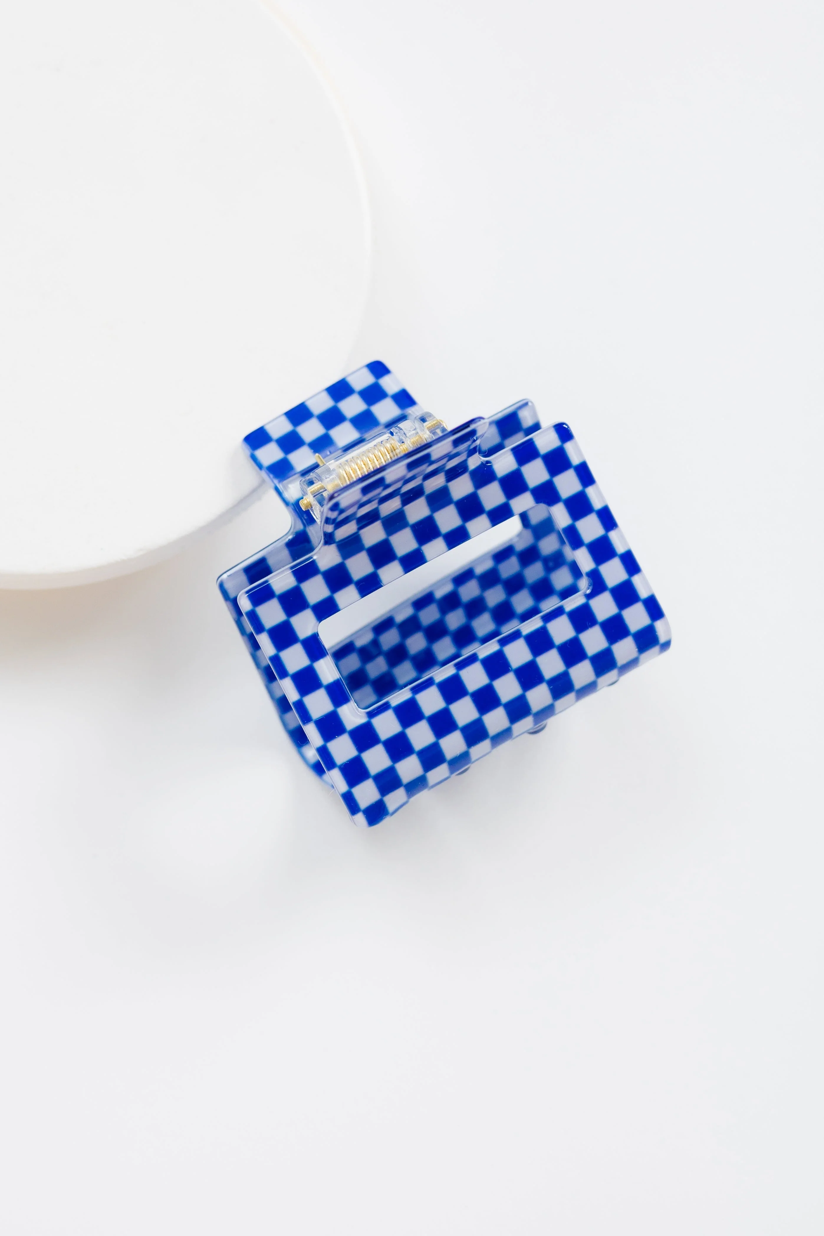Cove Everly Checker Hair Claw - Image 11