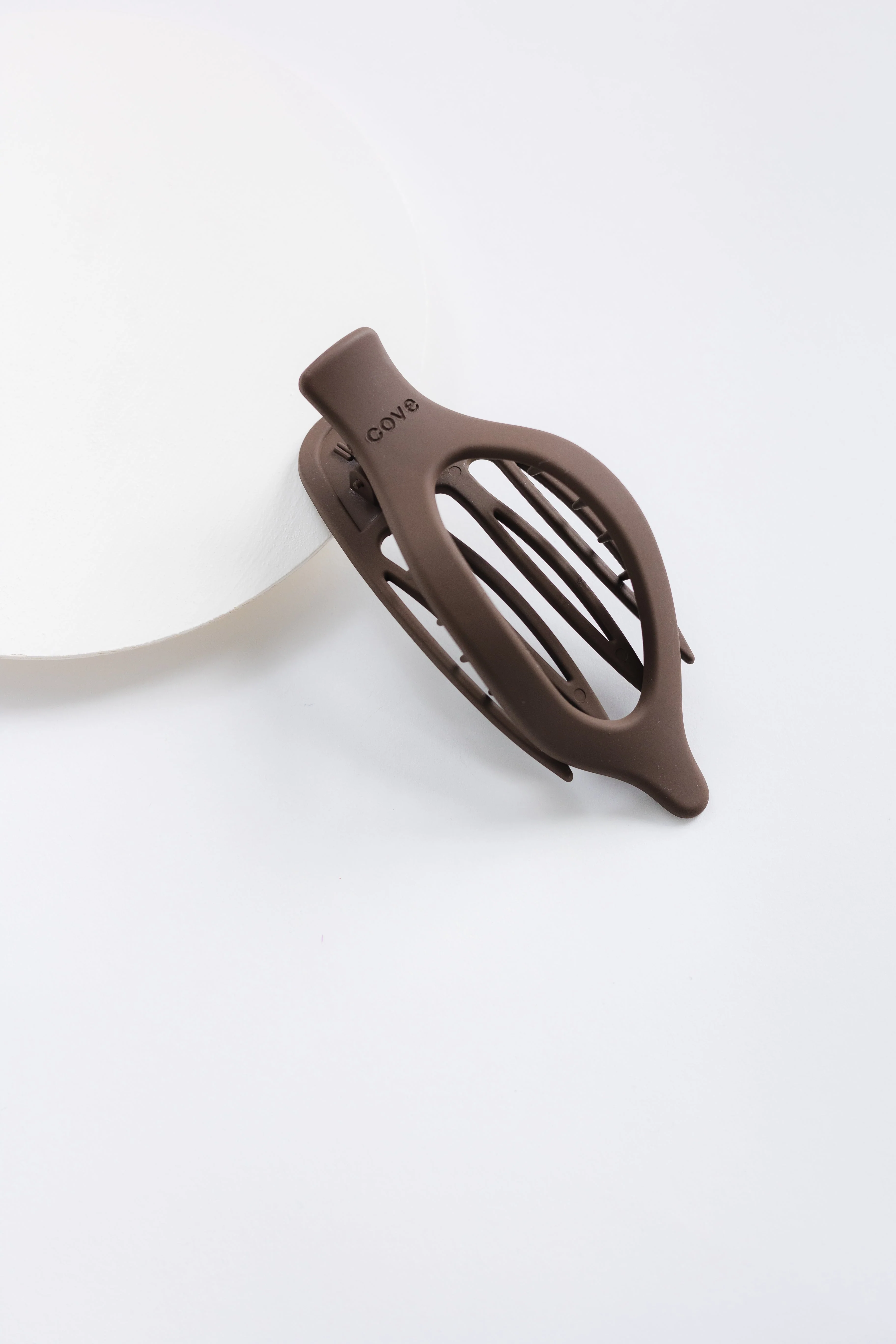 Cove Flat Oval Relax Claw - Image 11
