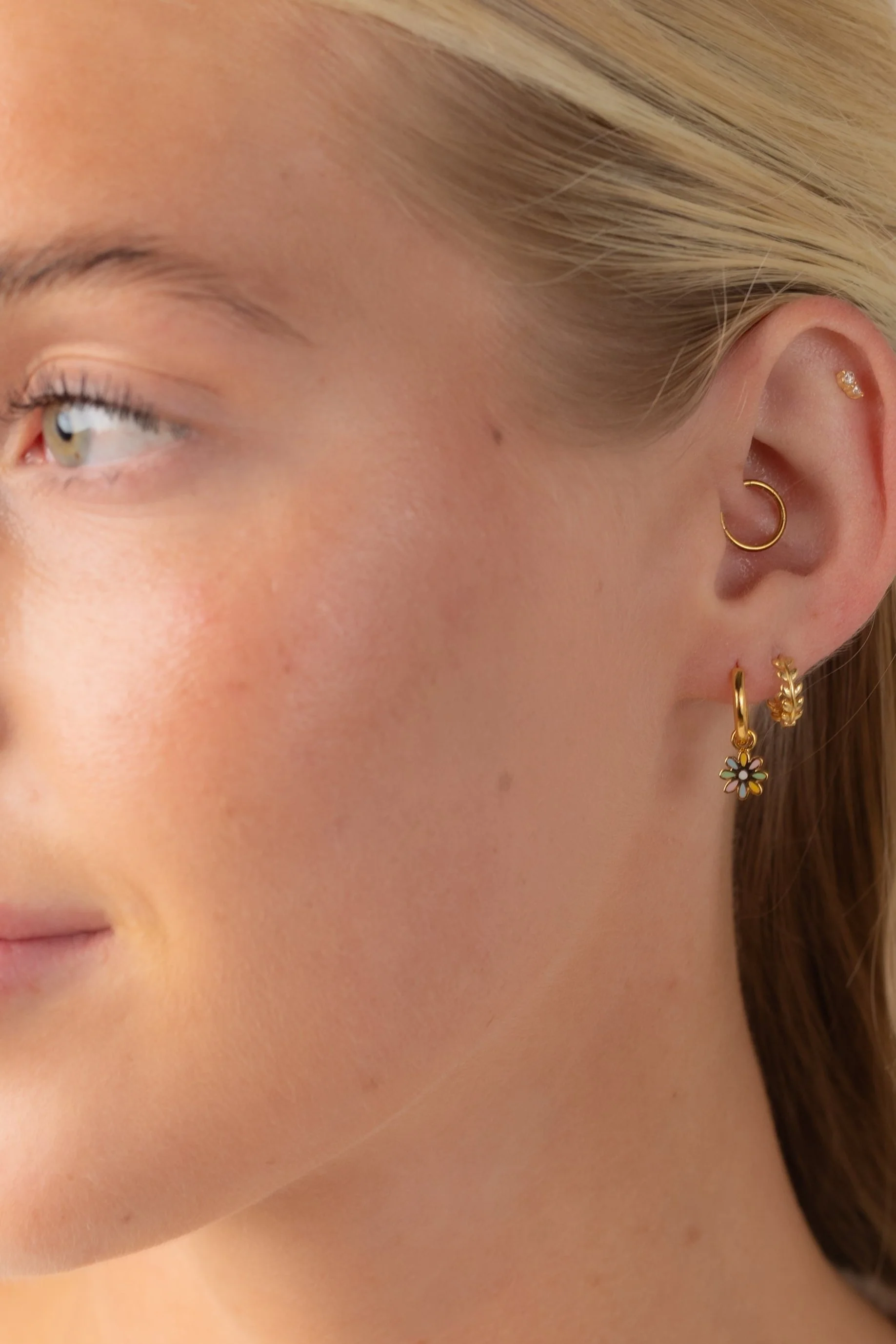 Cove Flower Huggies Earrings - Image 2