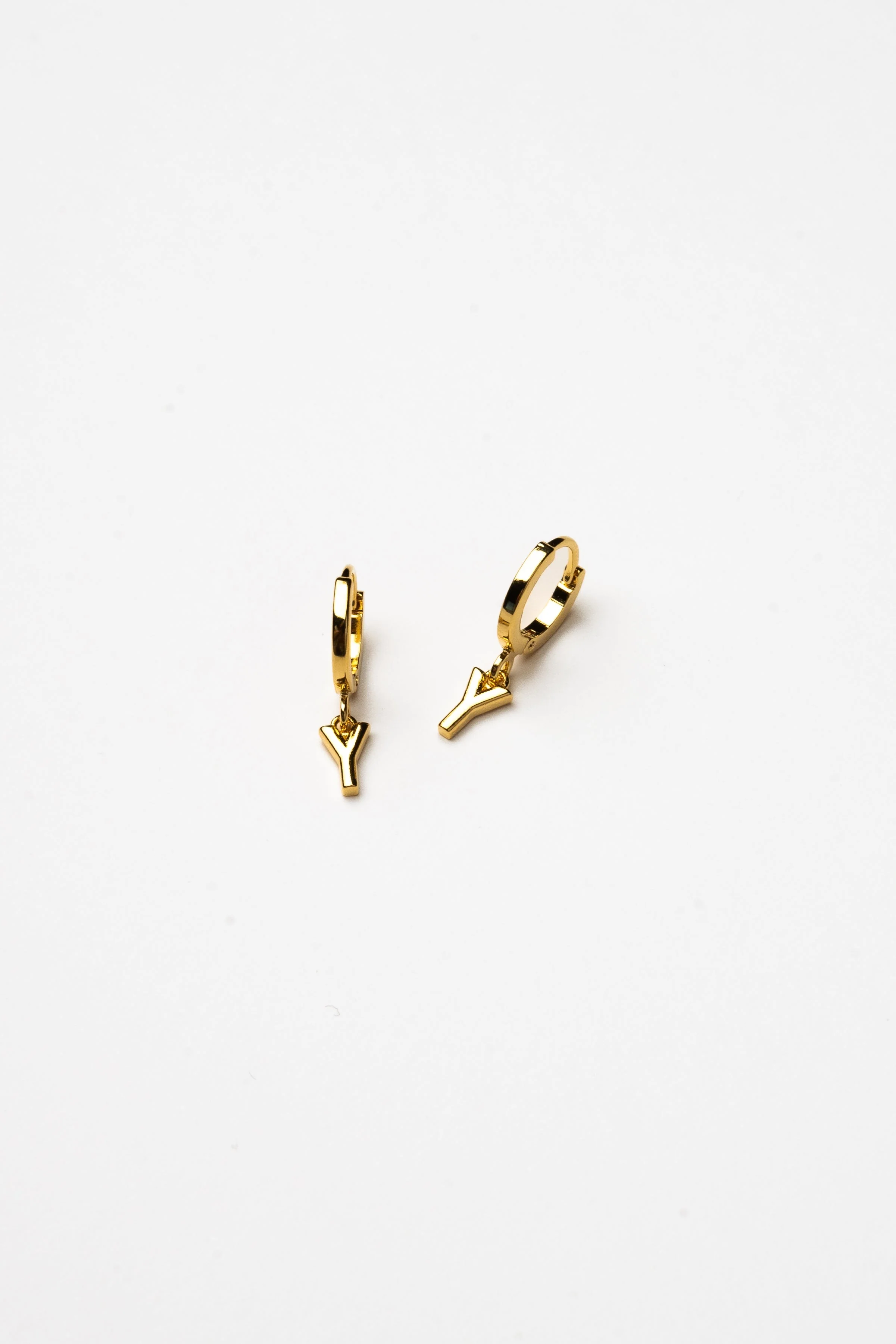 Cove Initial Letter Huggie Earrings - Image 26