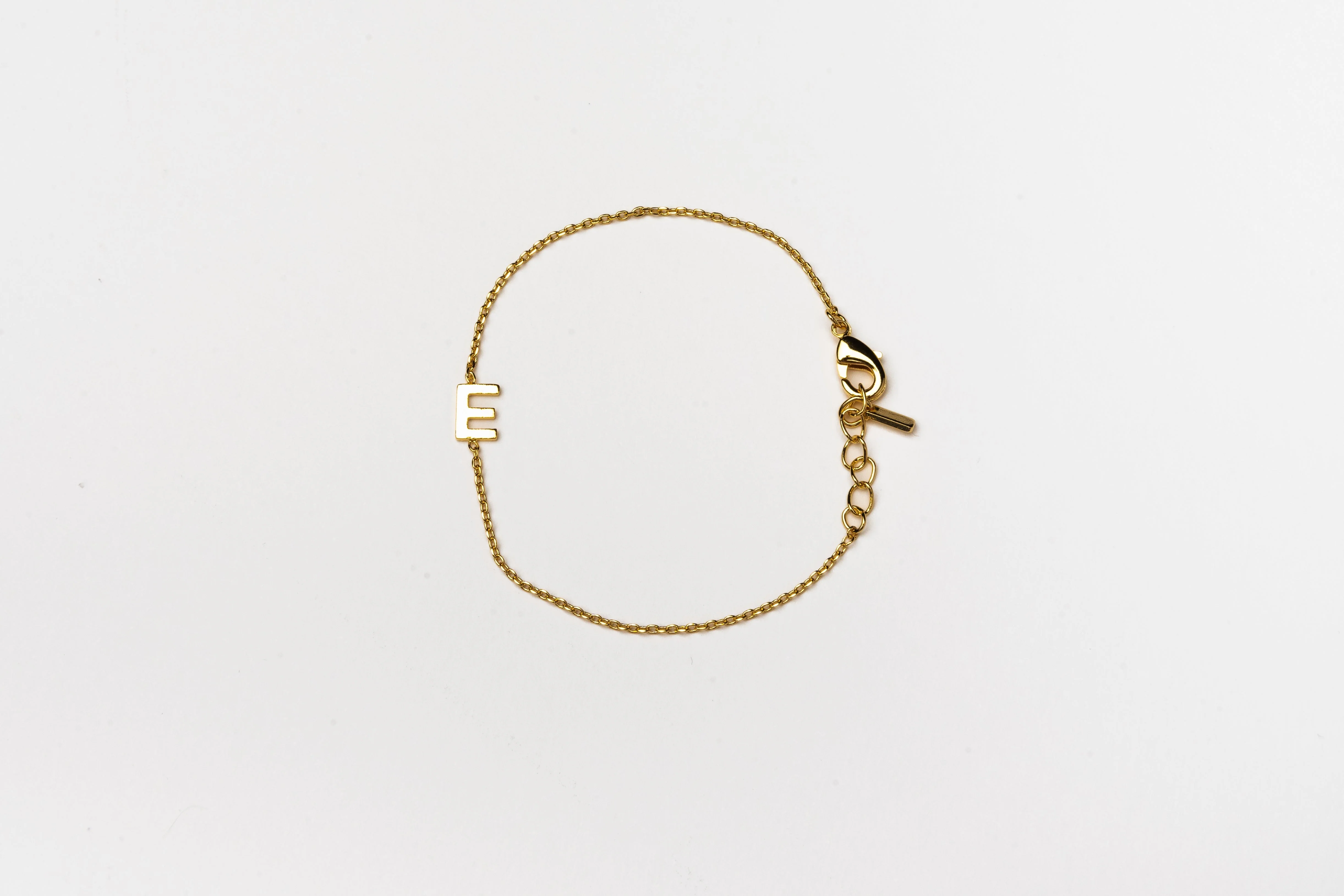 Cove Kid's Initial Bracelet - Image 11