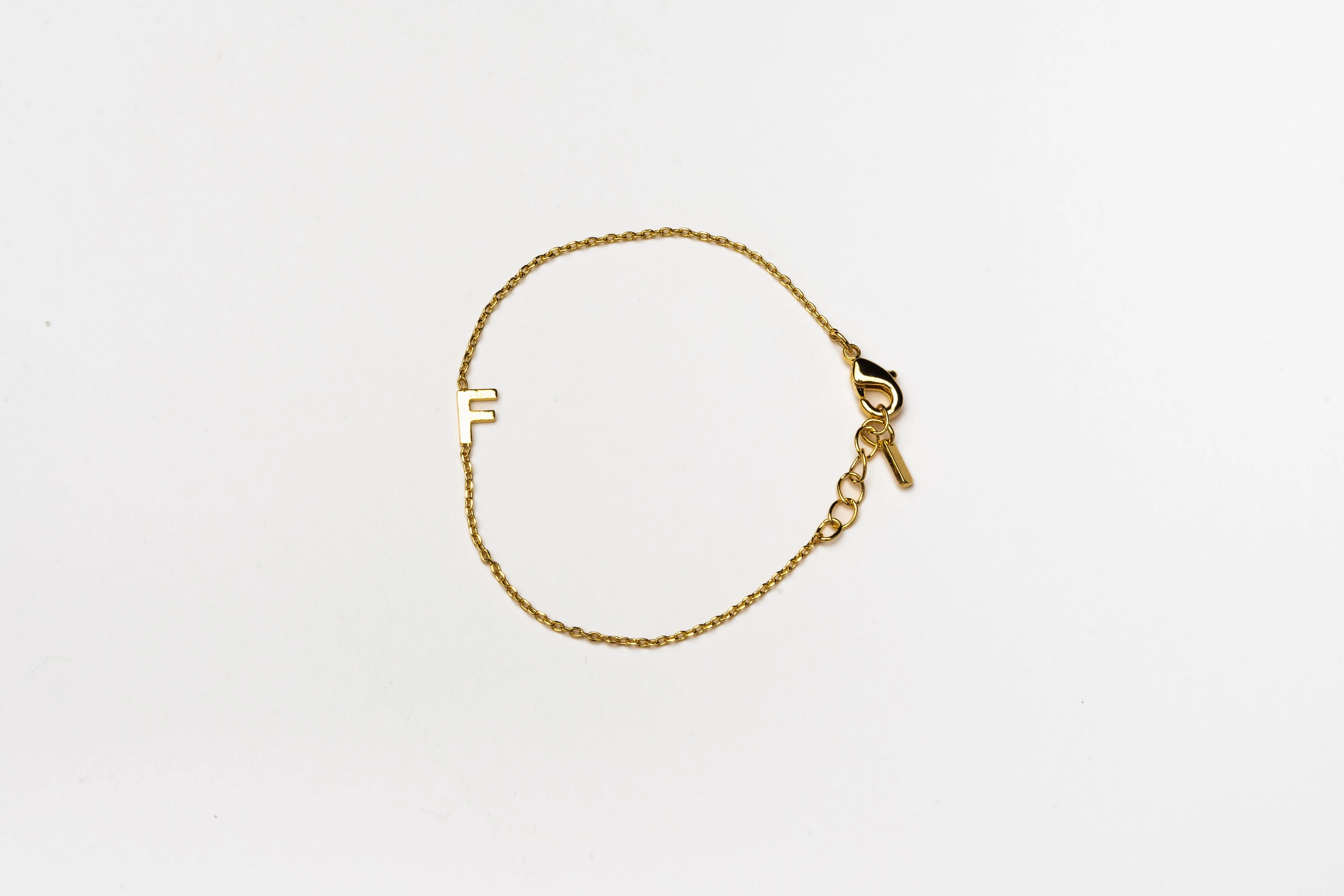Cove Kid's Initial Bracelet - Image 13