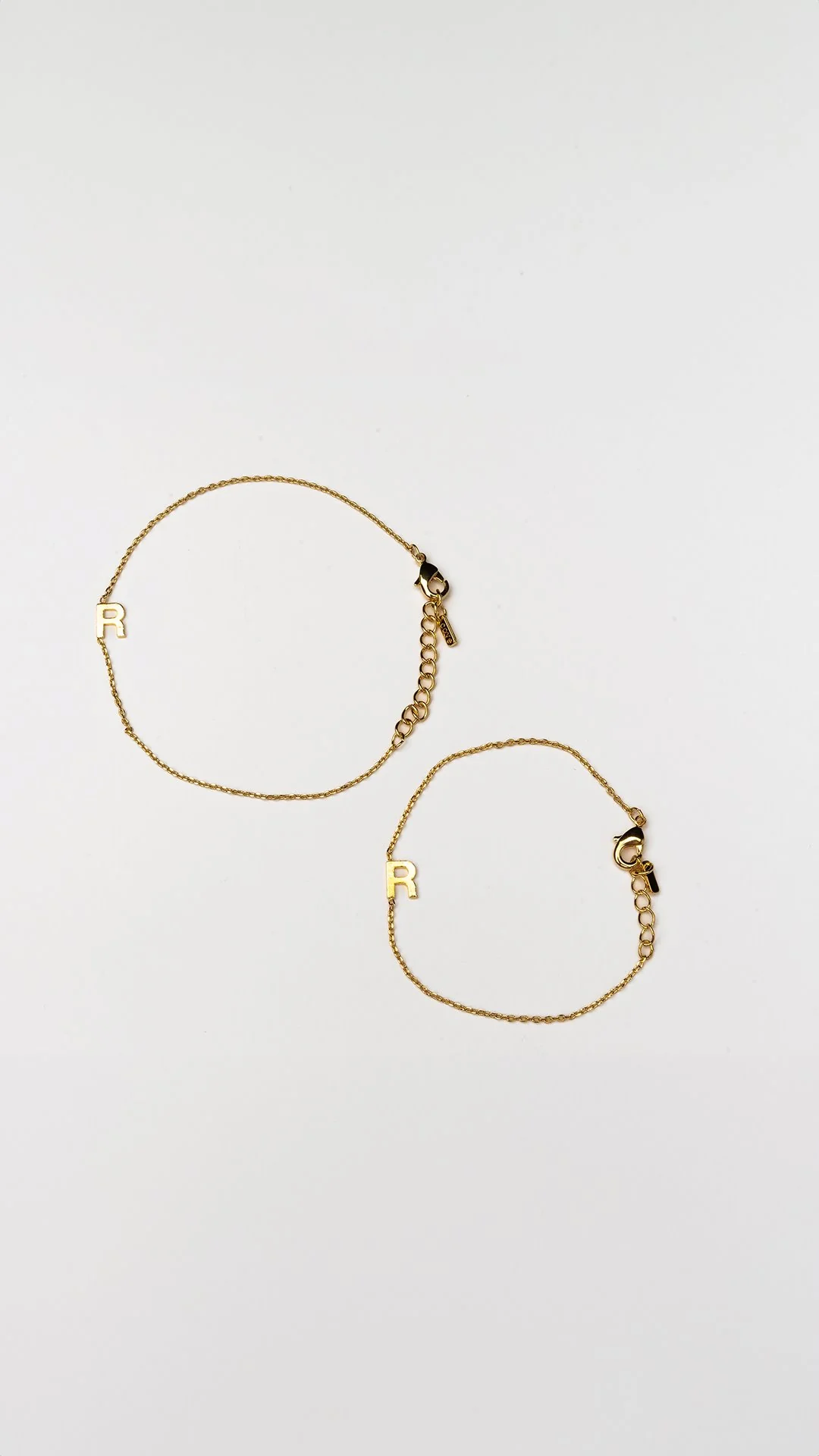 Cove Kid's Initial Bracelet - Image 3