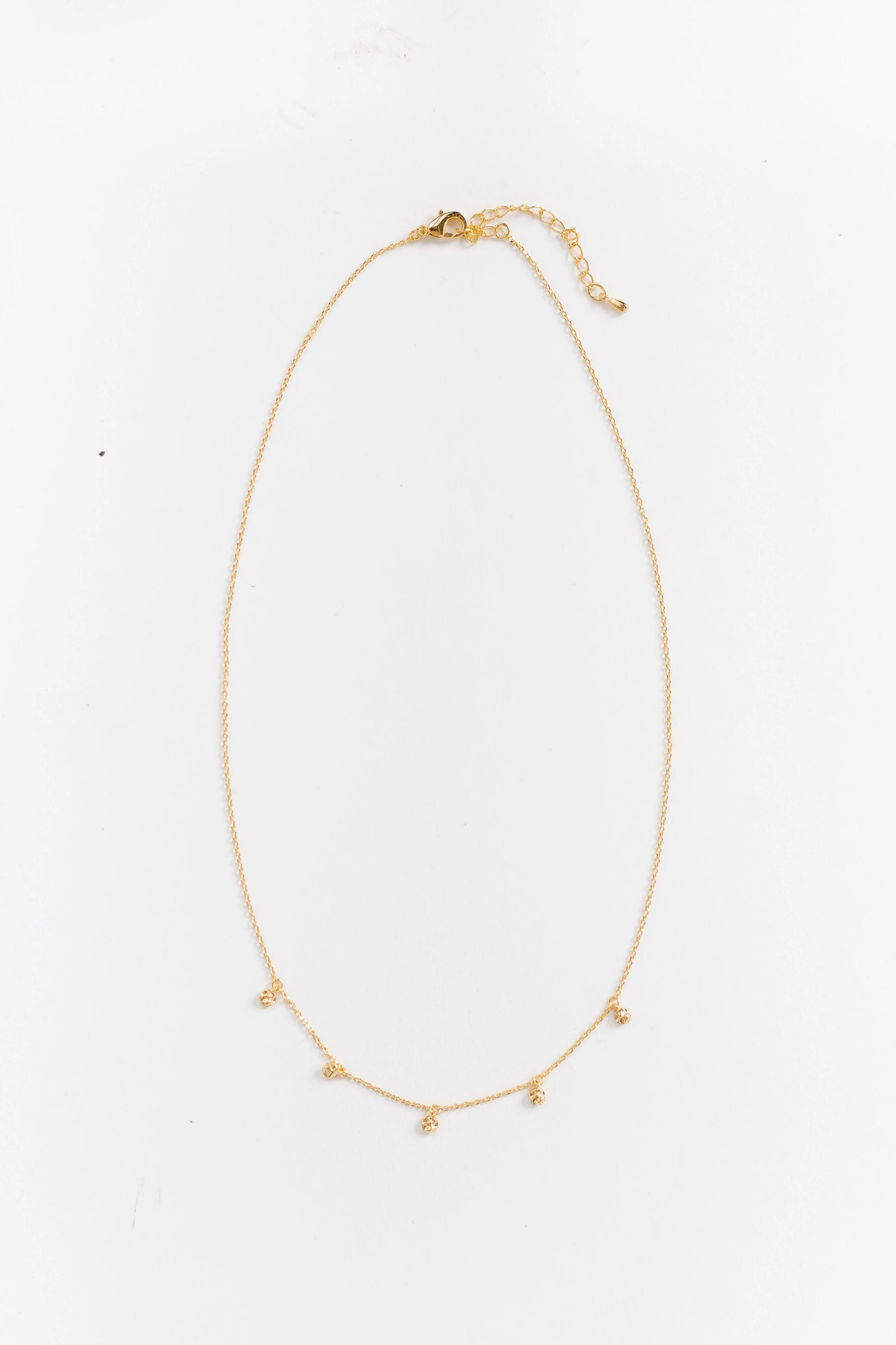 Cove Necklace Medallion Gold