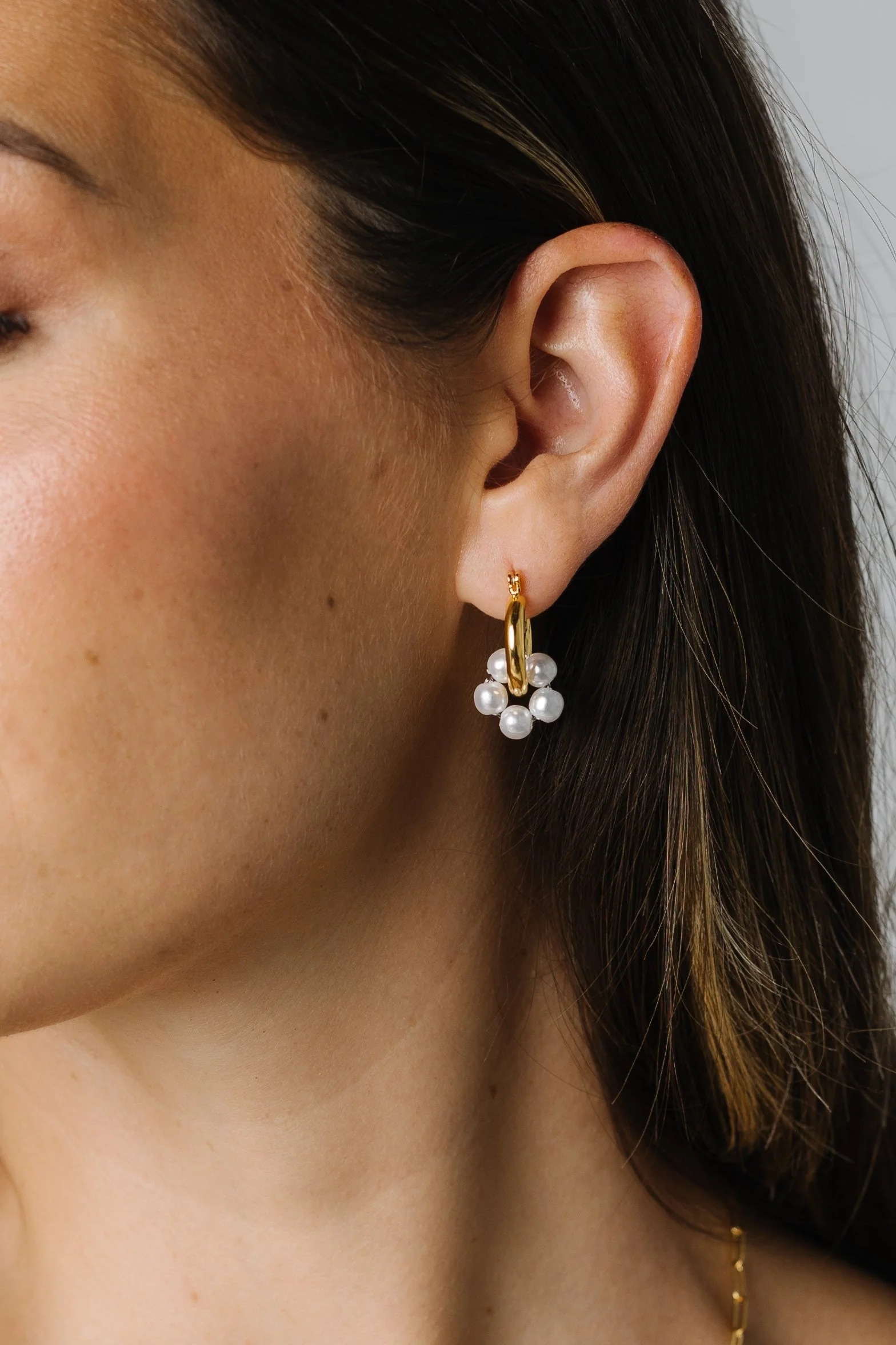 Cove Pearls on Hoop Earring - Image 3