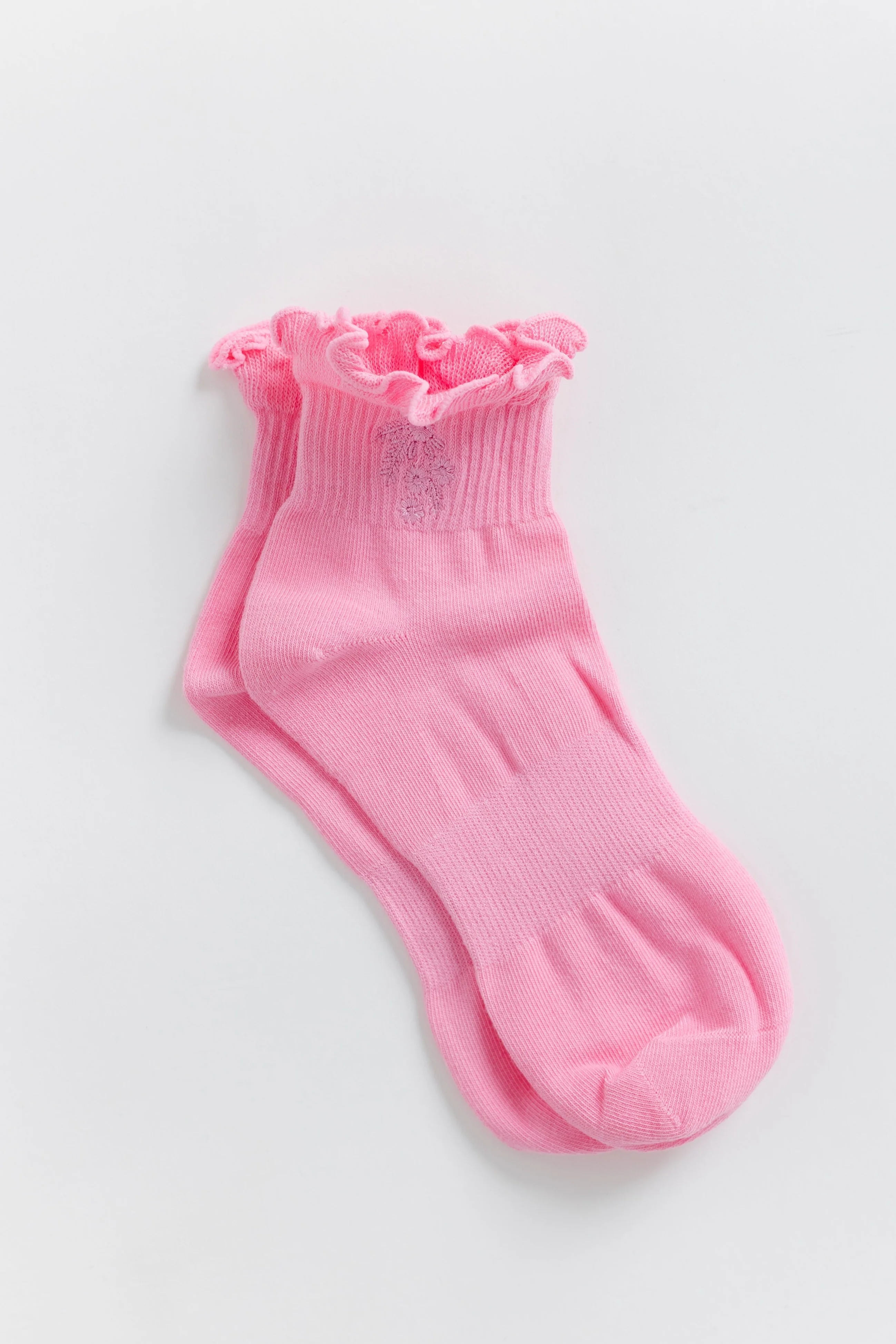 Cove Embroidered Ruffle Quarter - Image 6