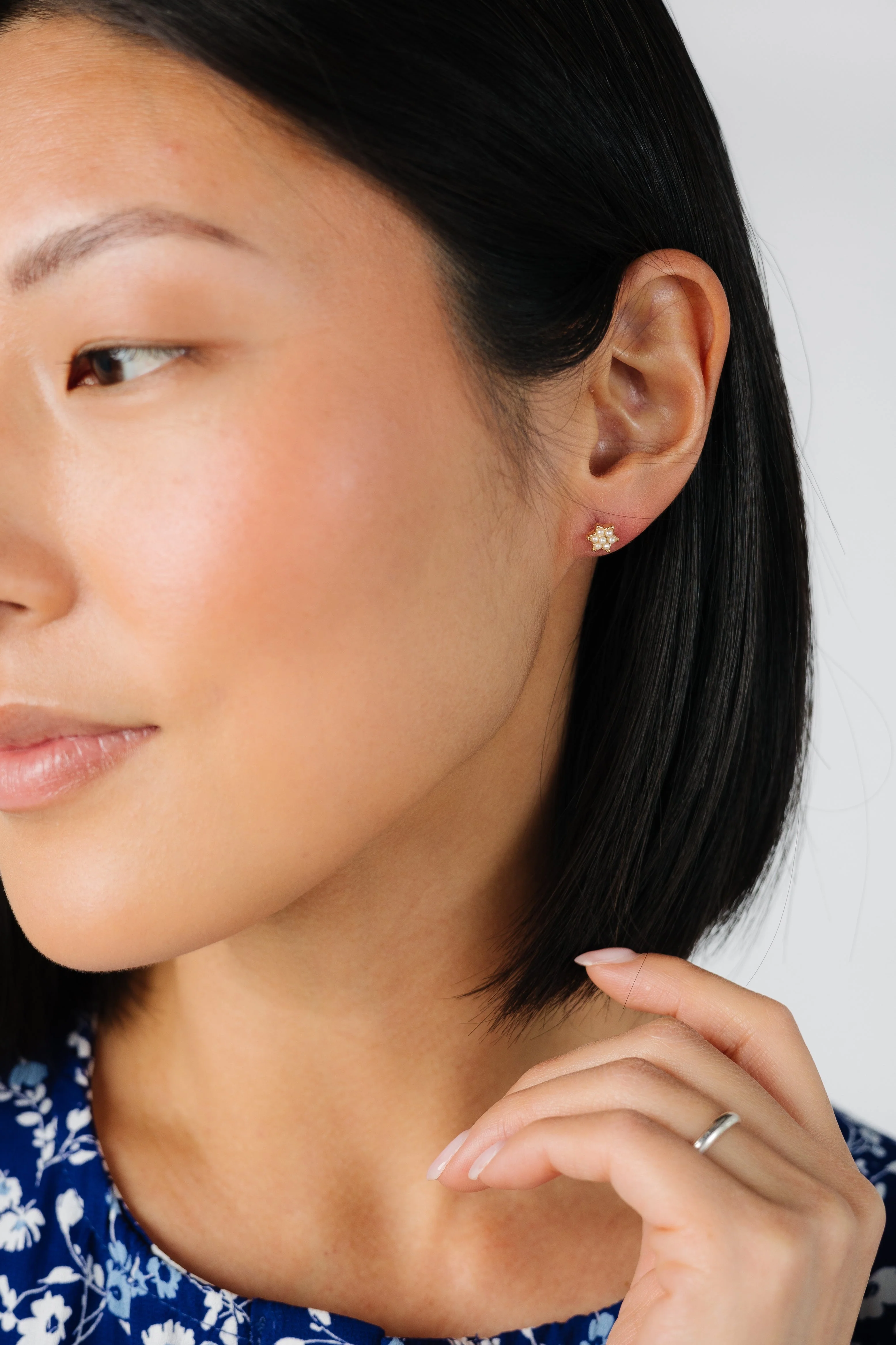 Cove Star Earrings - Image 3
