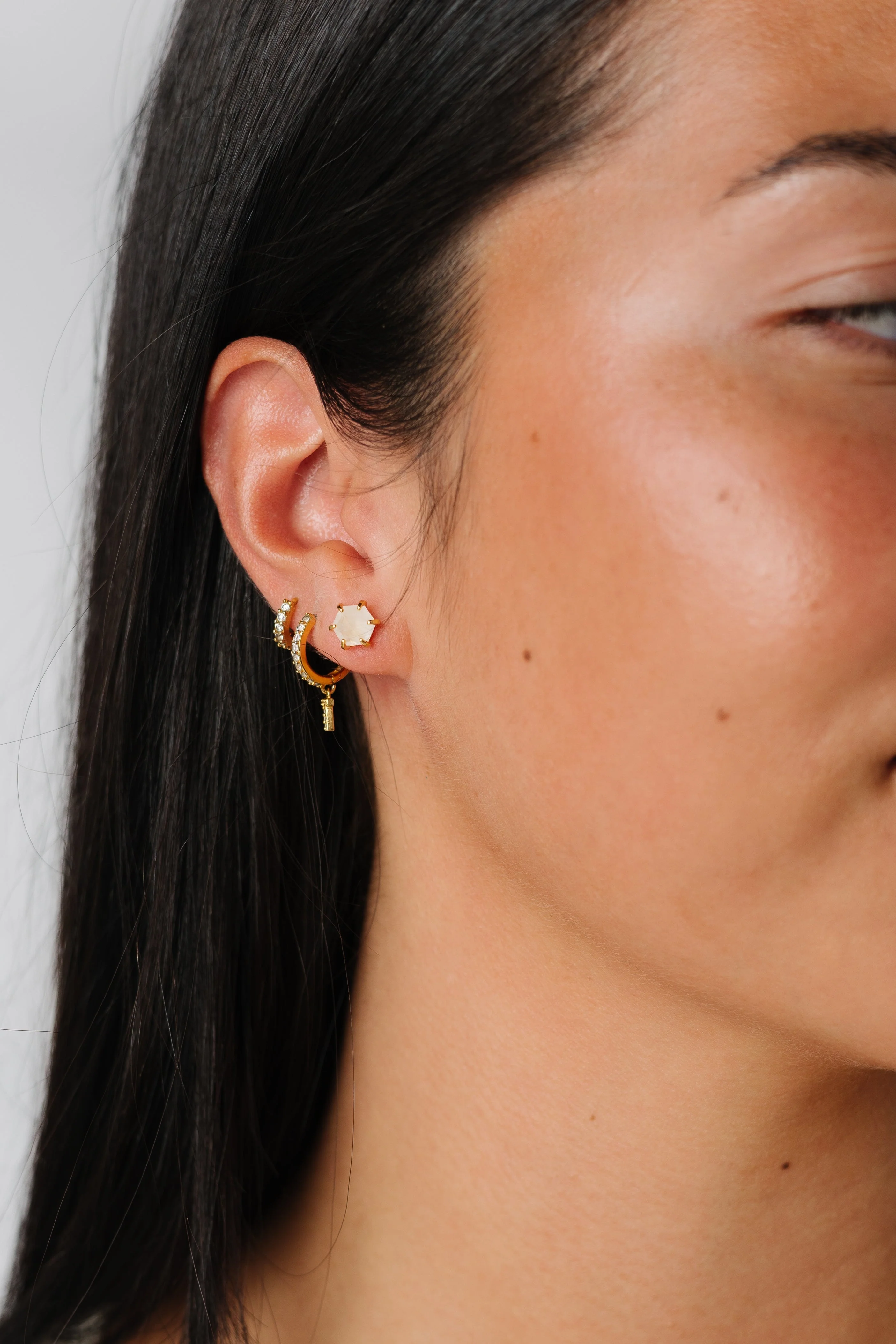 Cove Windsor Earrings - Image 2