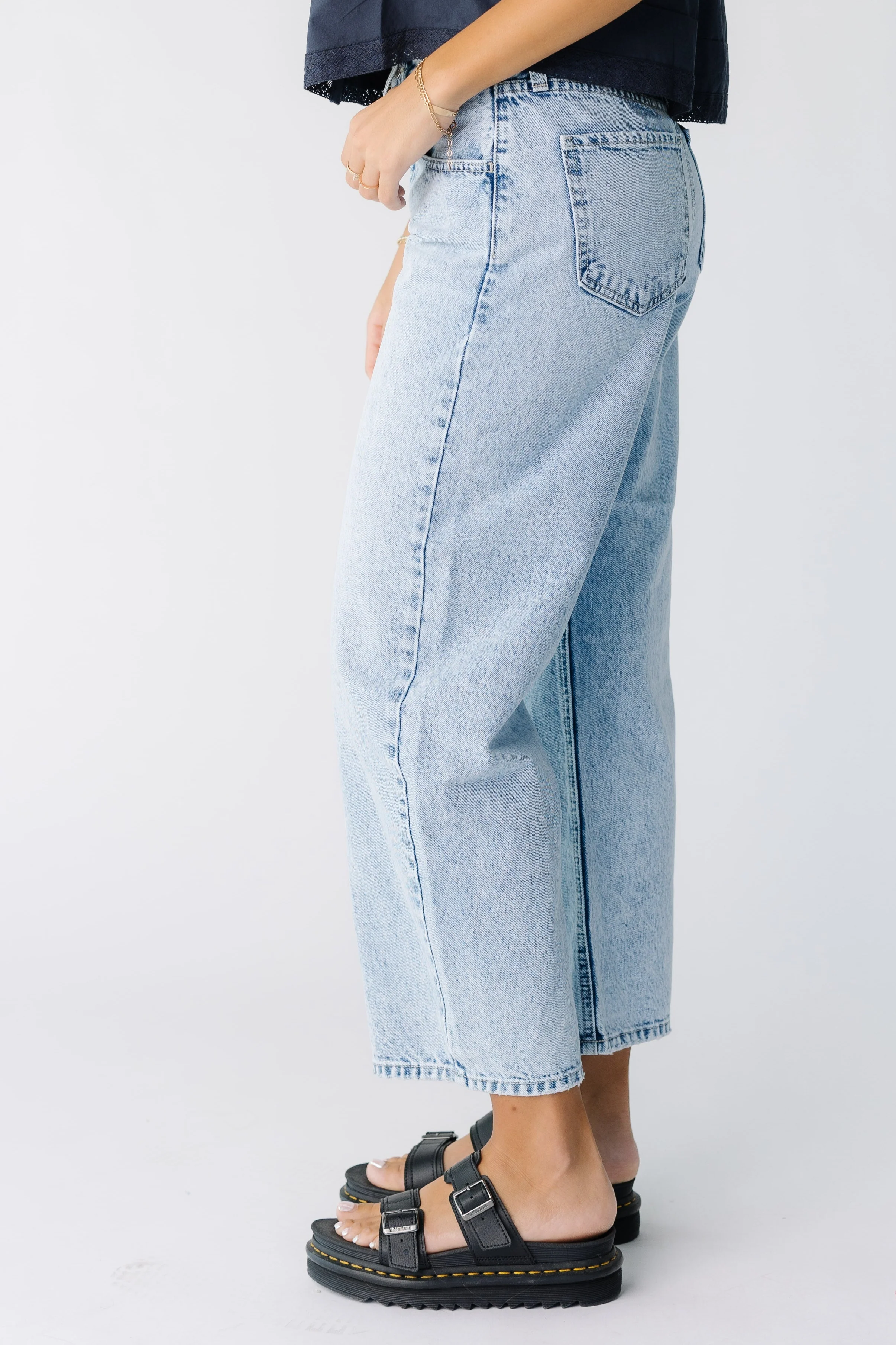 Chandler Barrel Jean Lt Denim - Image 2