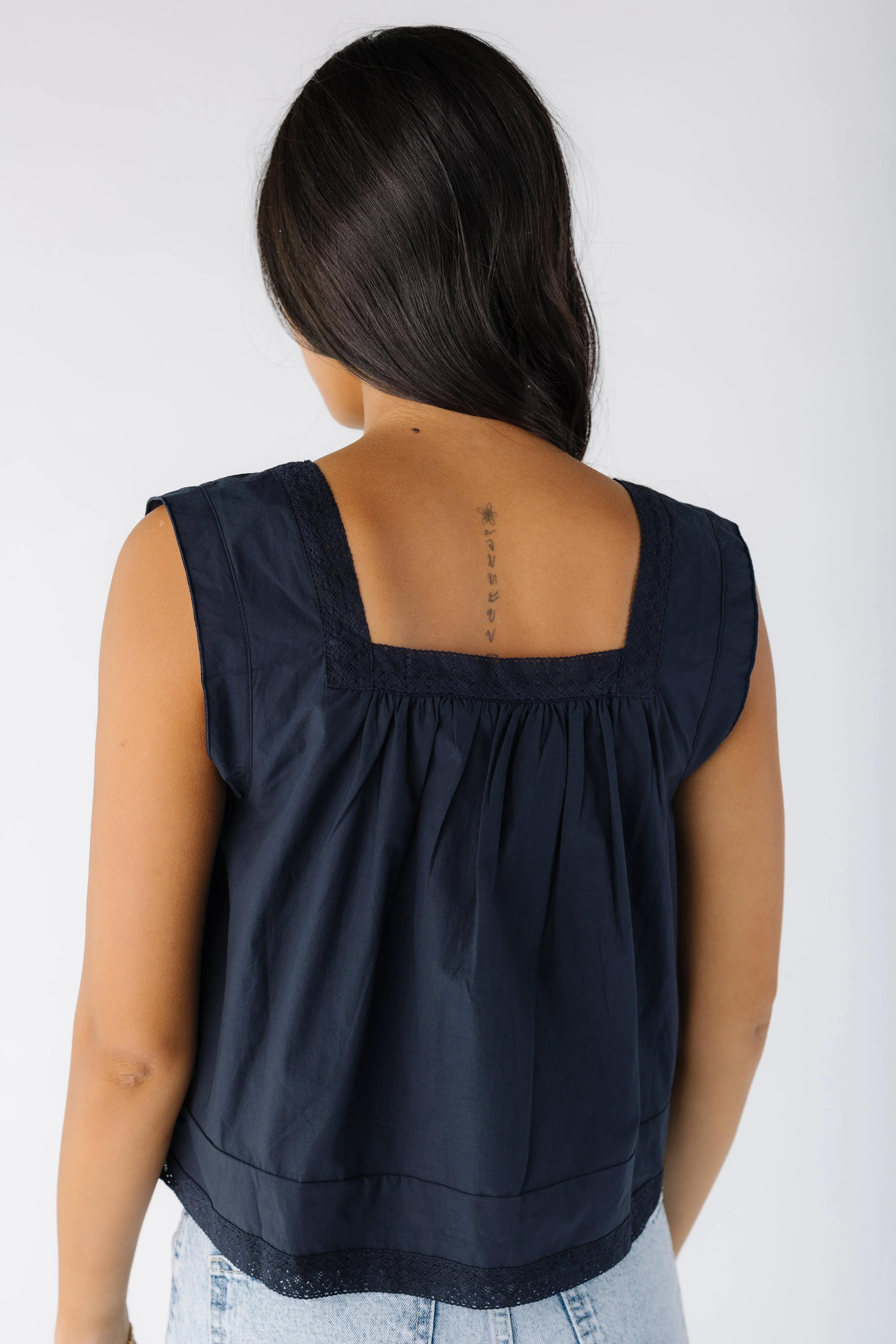 Eyelet Trim Detailed Sleeveless Top - Image 4