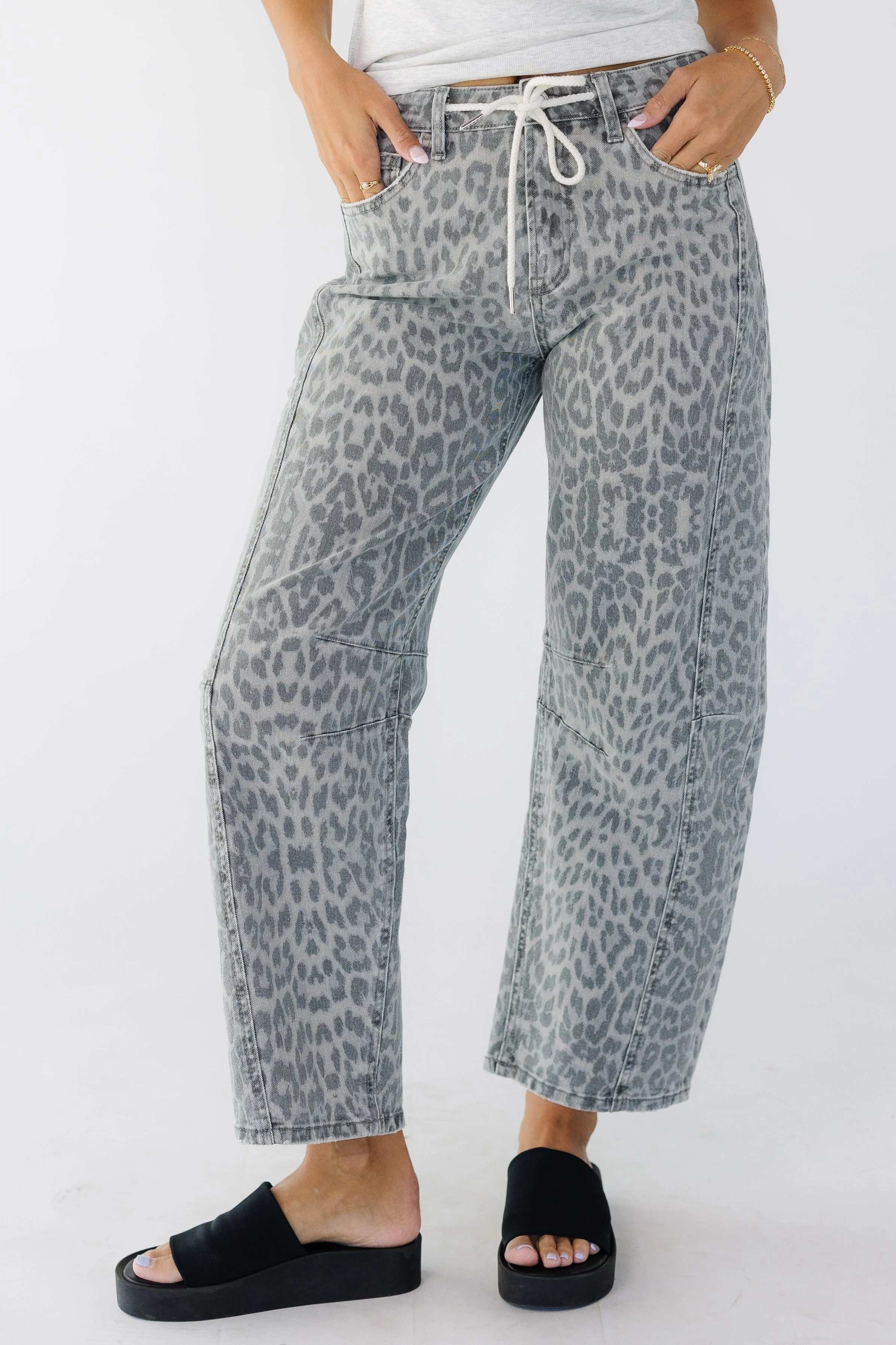 Leopard Barrel Jeans - Image 3