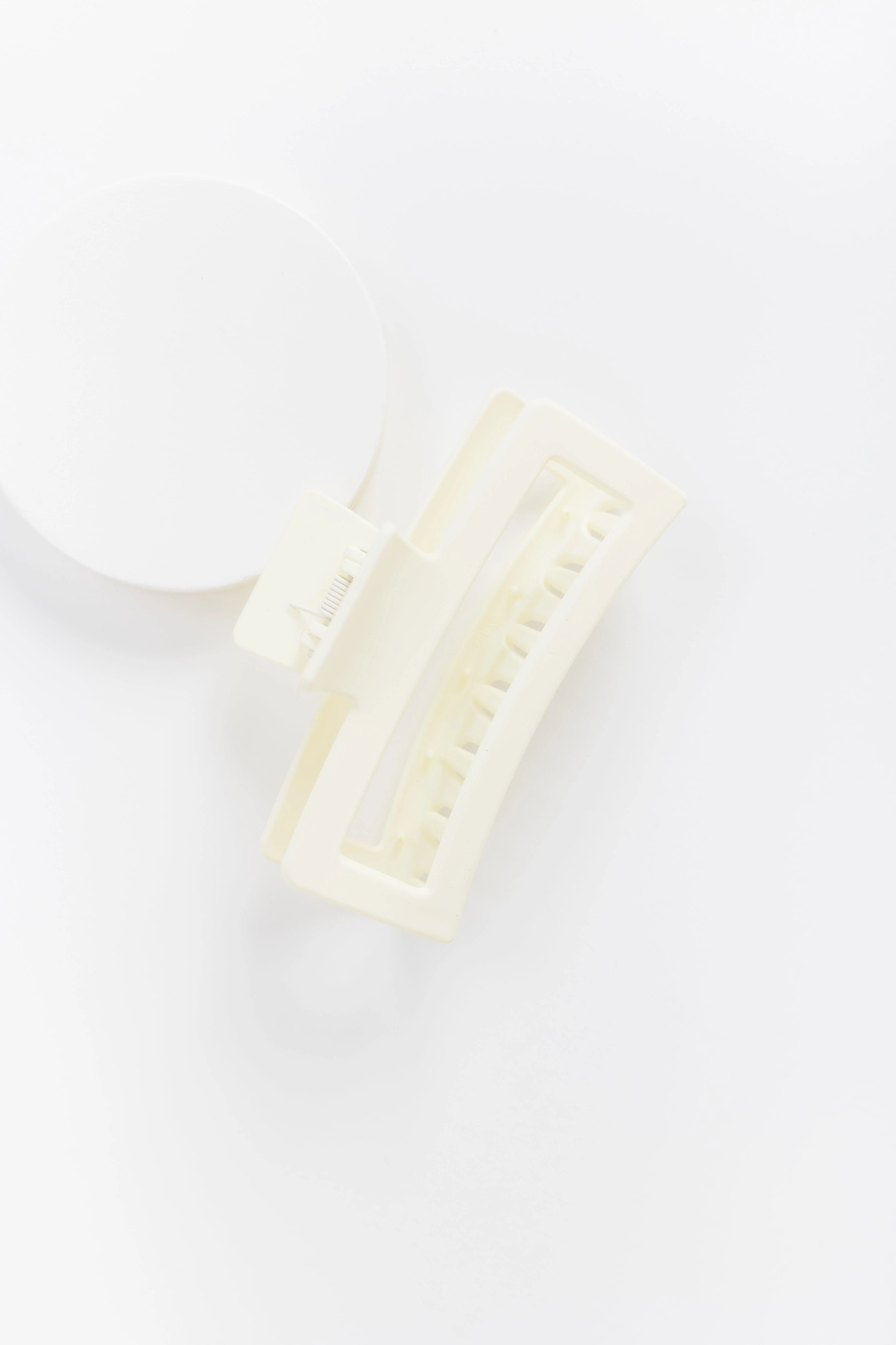 Cove X-Large Hair Claw - Image 10